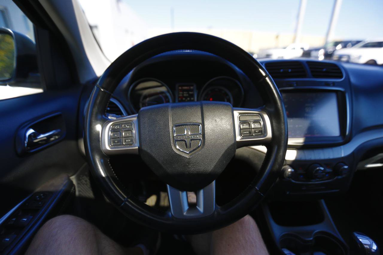 Used 2020 Dodge Journey Crossroad FWD image 6