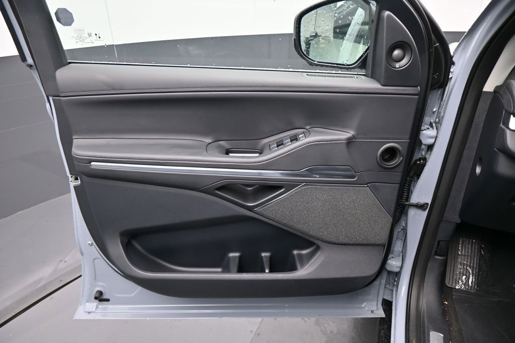 New 2026 Lincoln Navigator Reserve AWD/4WD image 19
