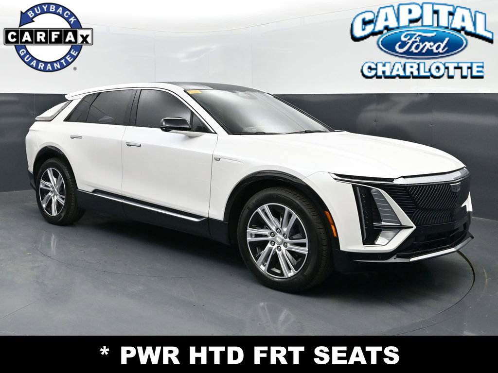 Used 2024 Cadillac Lyriq Tech RWD image 3