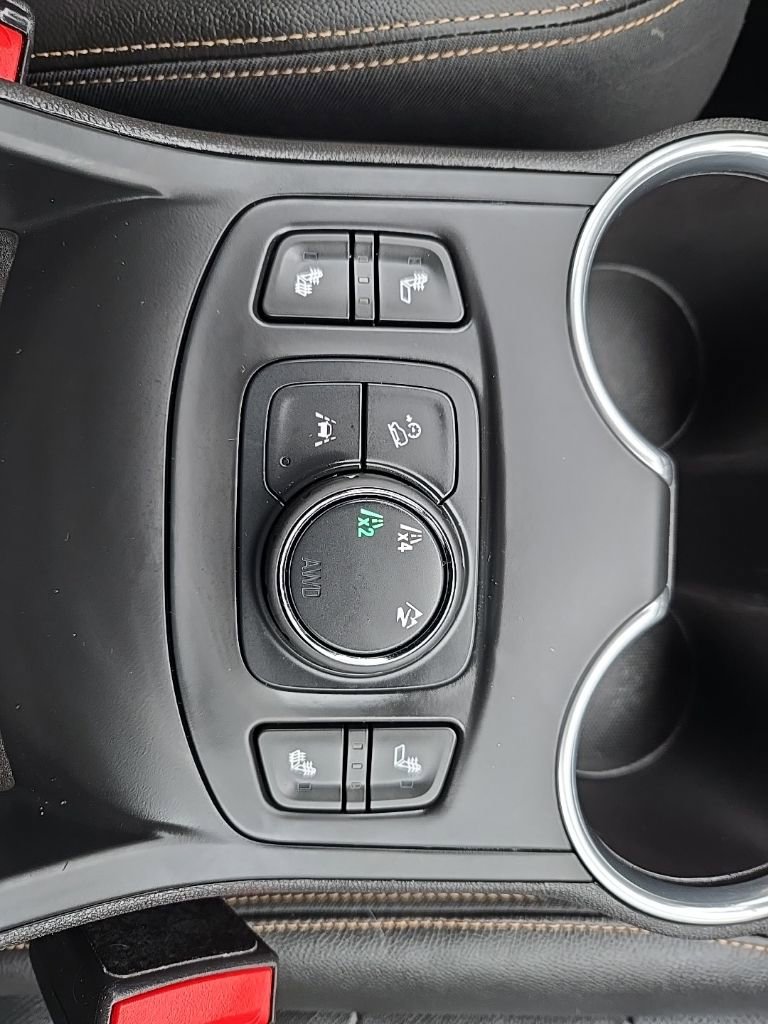 Used 2021 GMC Terrain SLT w/ LPO, Floor Liner Package image 28