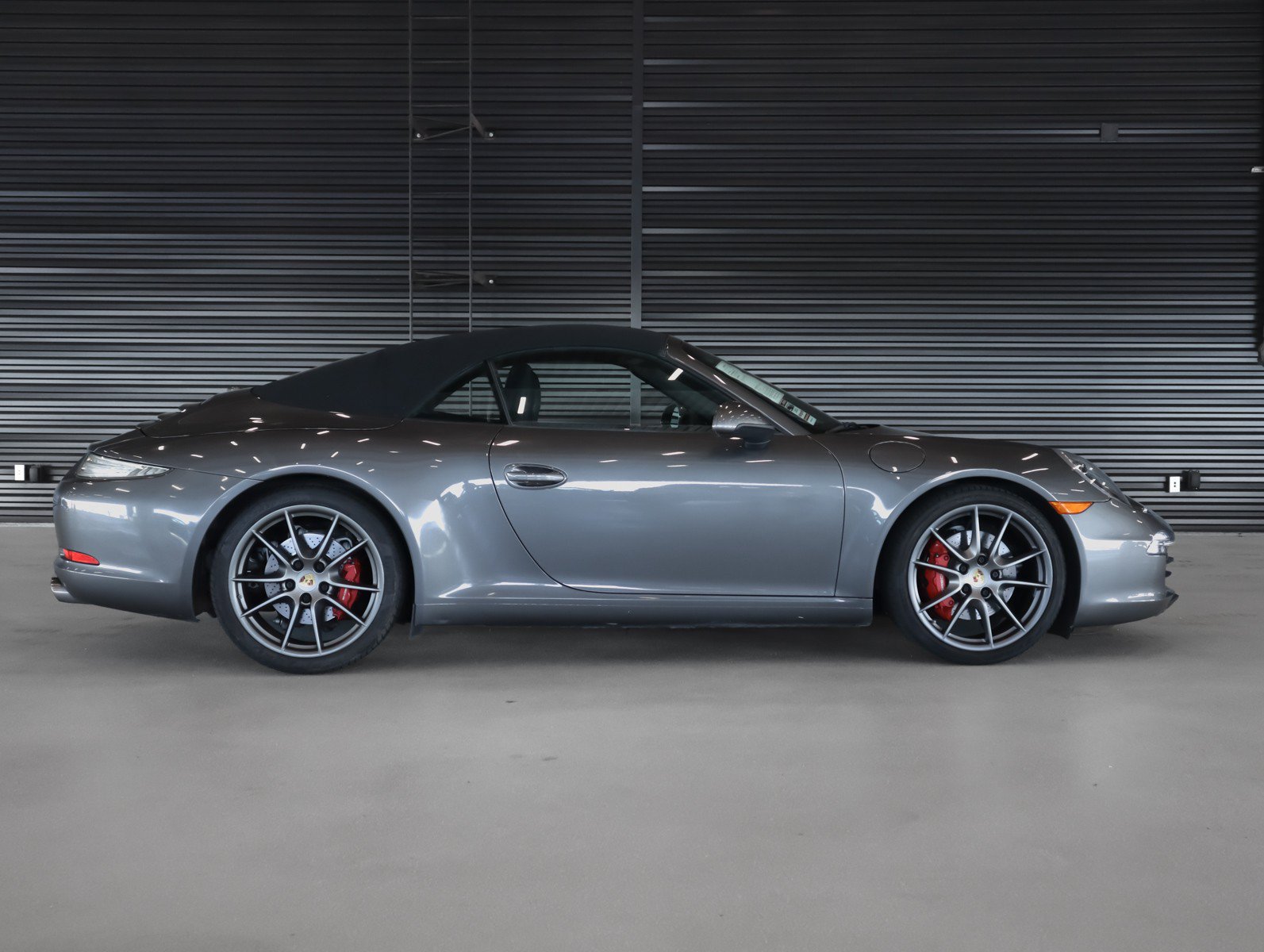 Certified 2015 Porsche 911 Carrera S RWD image 11