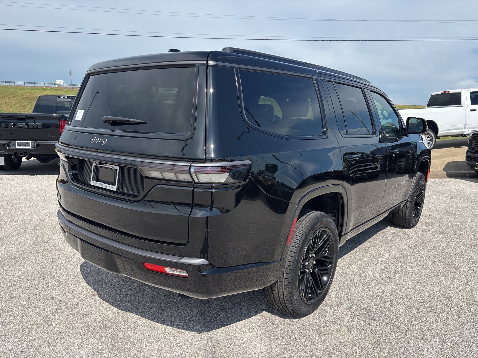 New 2026 Jeep Grand Wagoneer Limited AWD/4WD image 6