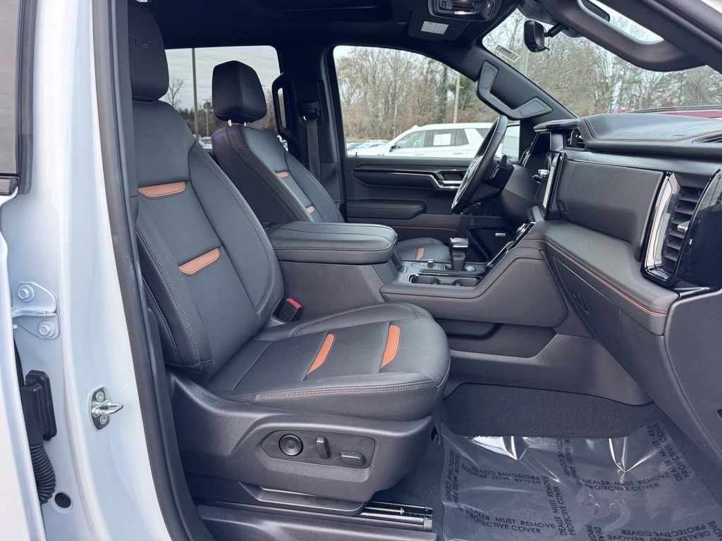 Used 2024 GMC Sierra 1500 AT4 w/ Technology Package image 23