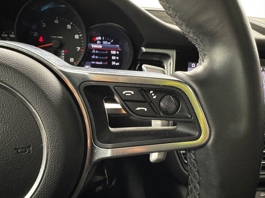 Used 2019 Porsche Macan image 22