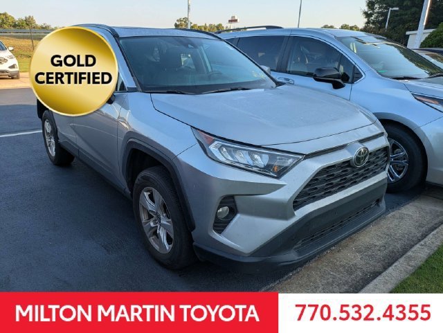 Certified 2021 Toyota RAV4 XLE w/ Convenience Package FWD image 2