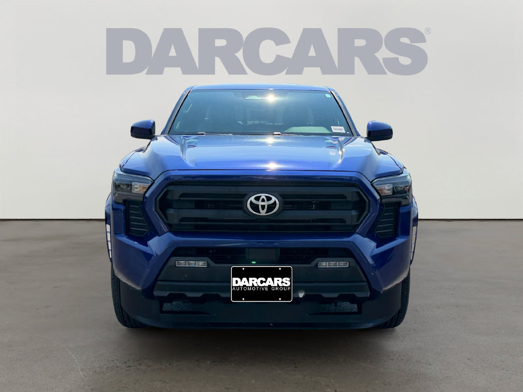 Certified 2024 Toyota Tacoma SR5 AWD/4WD image 2