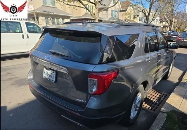 Used 2022 Ford Explorer XLT w/ Equipment Group 202A AWD/4WD image 7