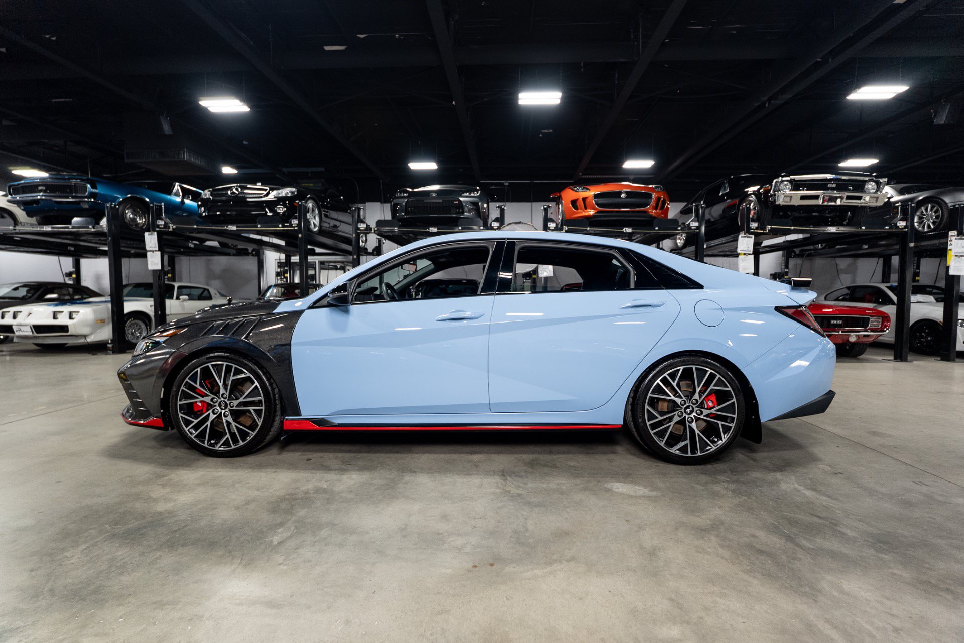 Used 2023 Hyundai Elantra N FWD image 3