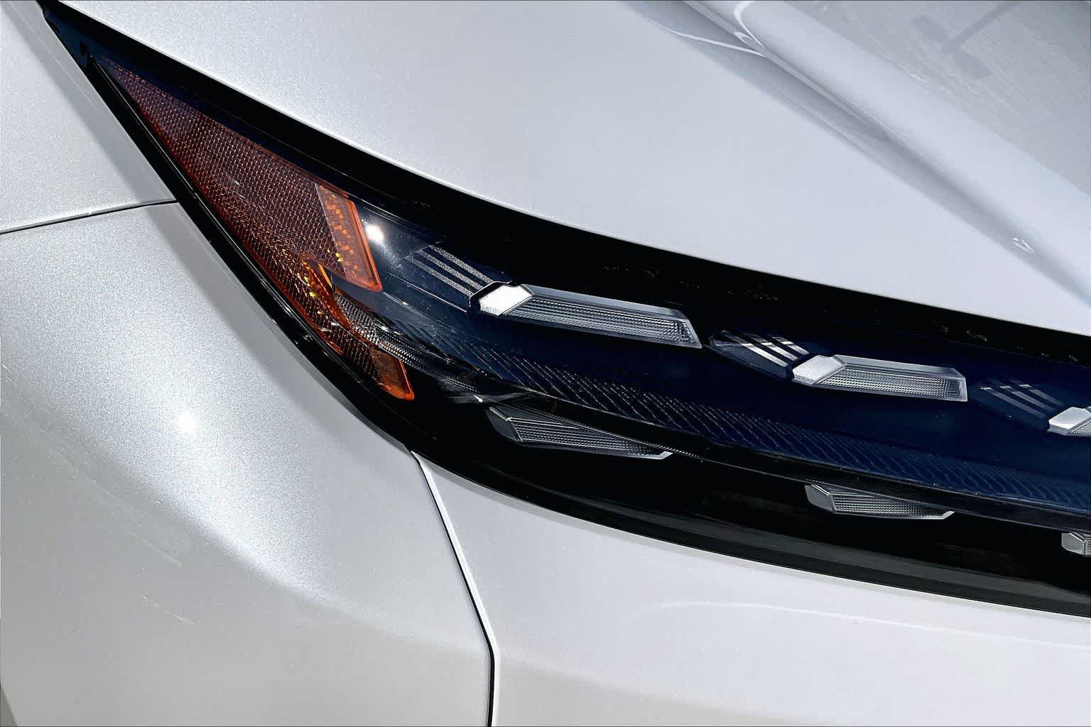 New 2026 Subaru Solterra AWD/4WD image 11