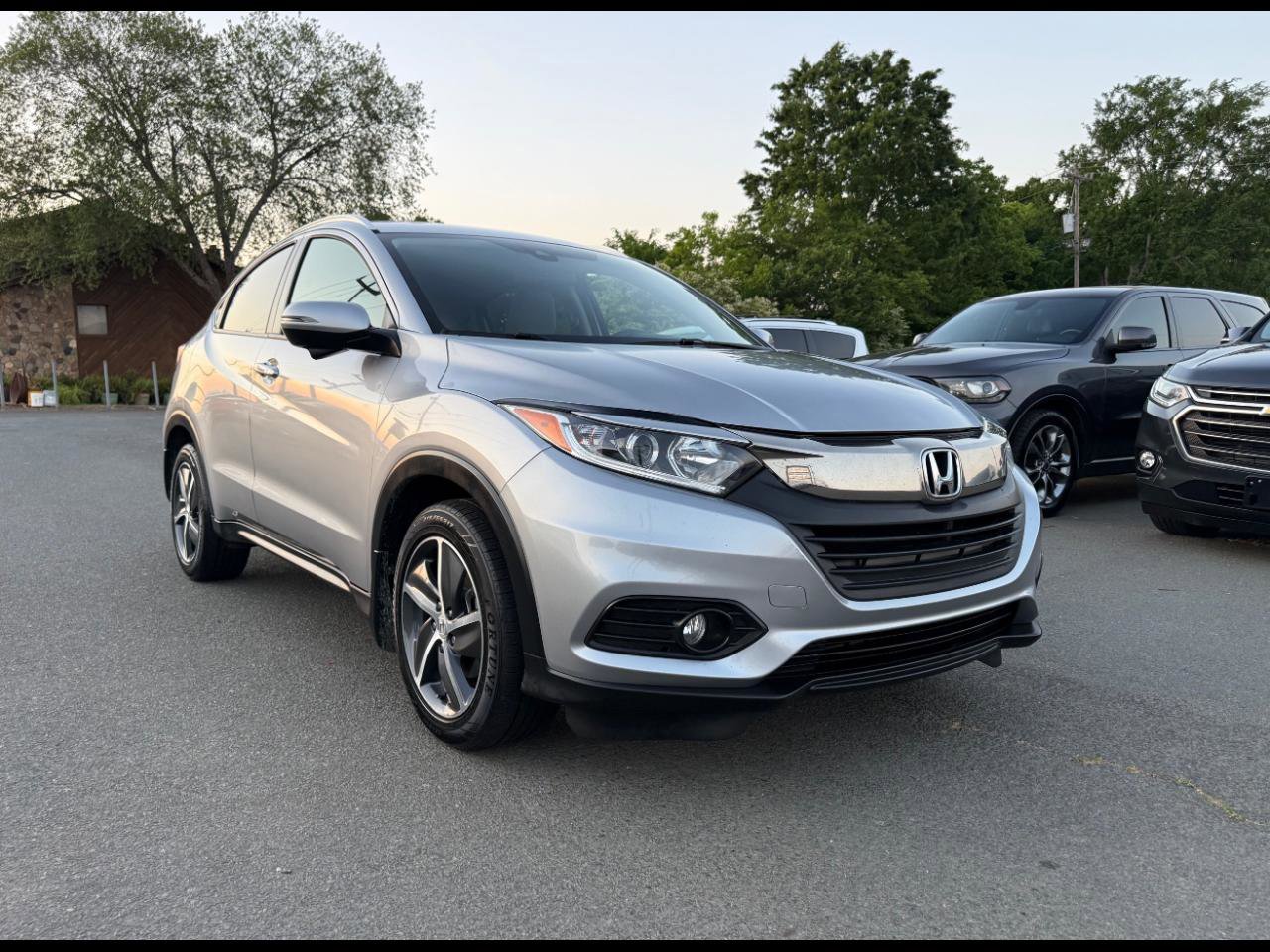 Used 2021 Honda HR-V EX image 1