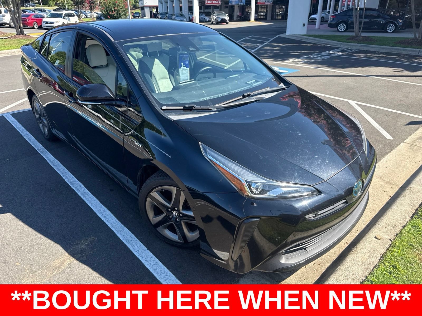 Used 2019 Toyota Prius Limited FWD image 2