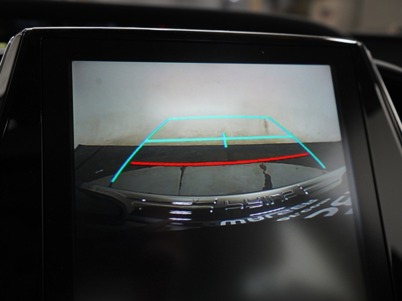 Used 2018 Toyota Prius Four w/ Advanced Technology Package FWD image 28