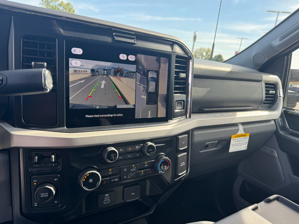 New 2026 Ford F250 XLT image 30