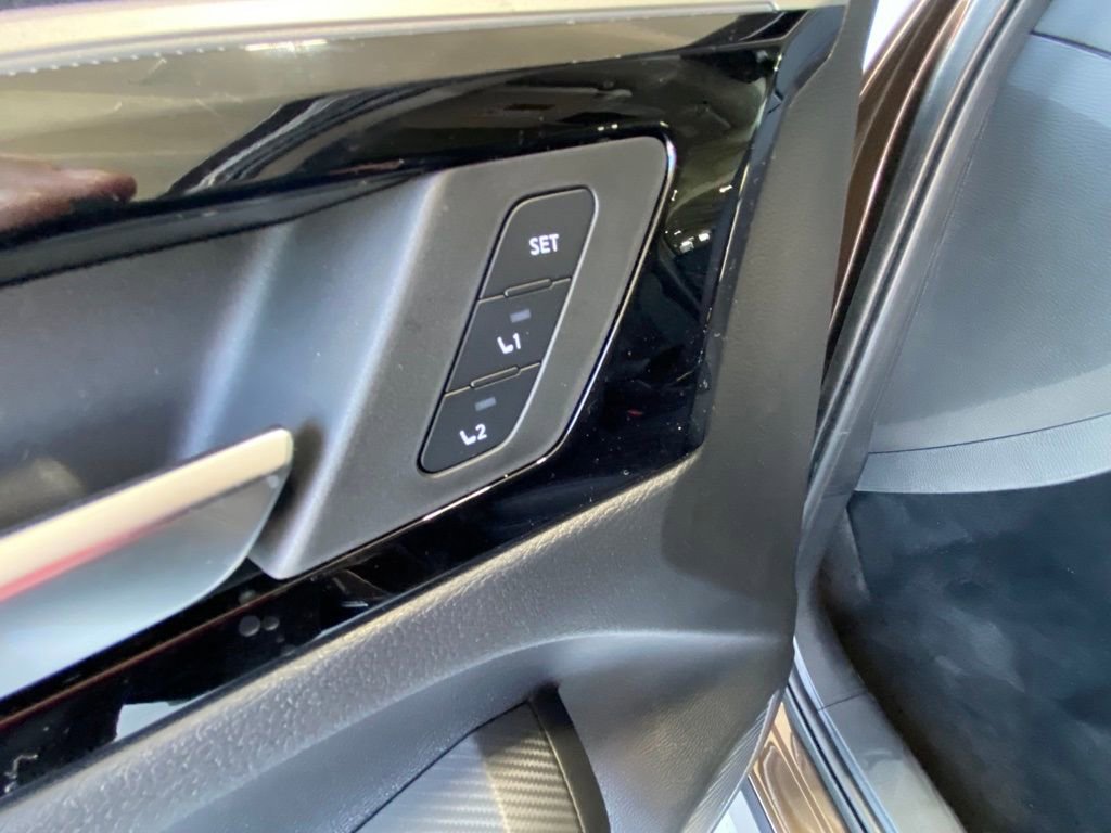 New 2023 Mitsubishi Outlander SEL image 43