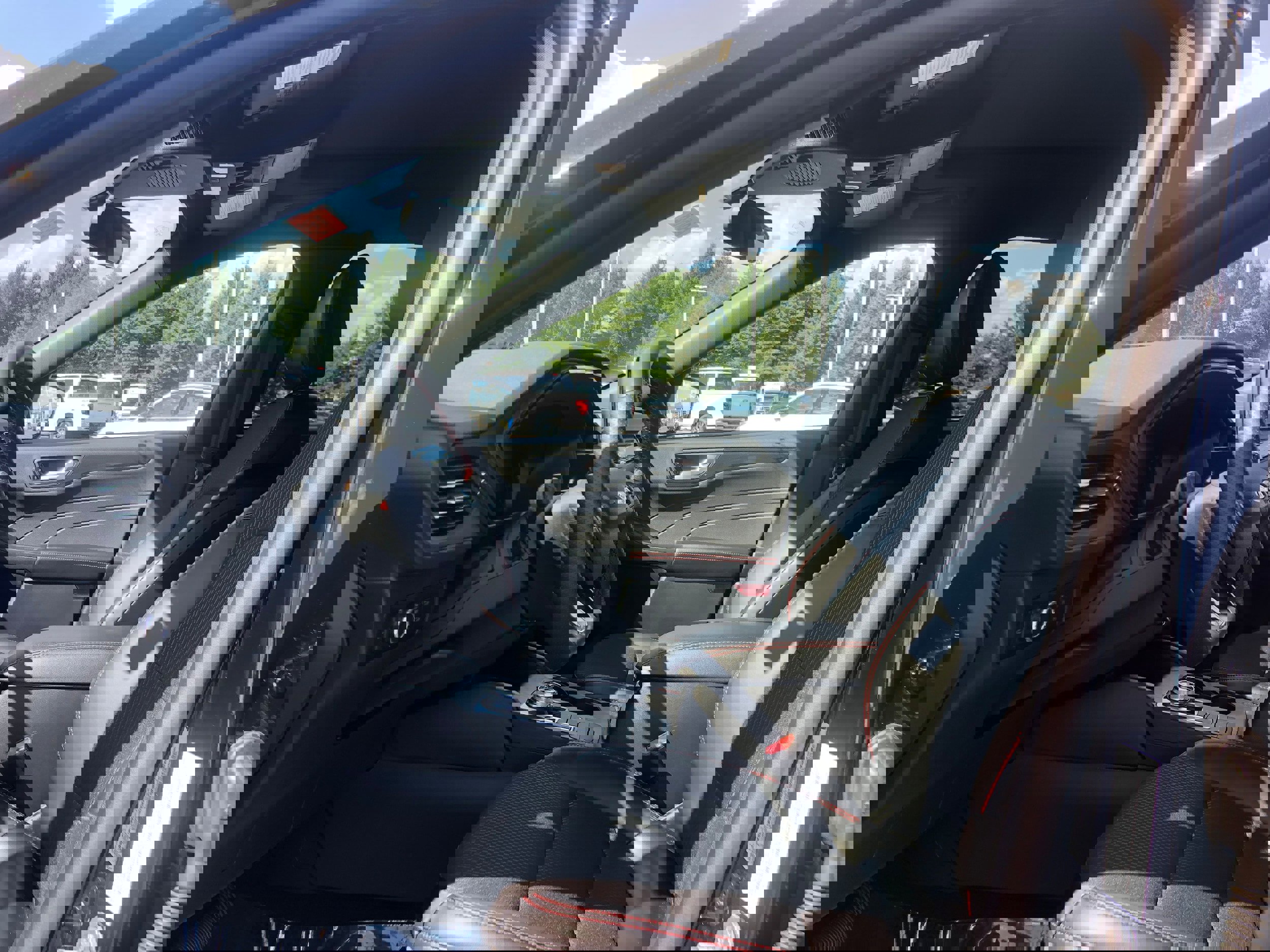 Used 2025 Ford Escape ST-Line w/ Cold Weather Package image 20