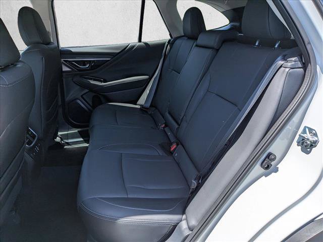 Certified 2025 Subaru Outback Limited AWD/4WD image 19