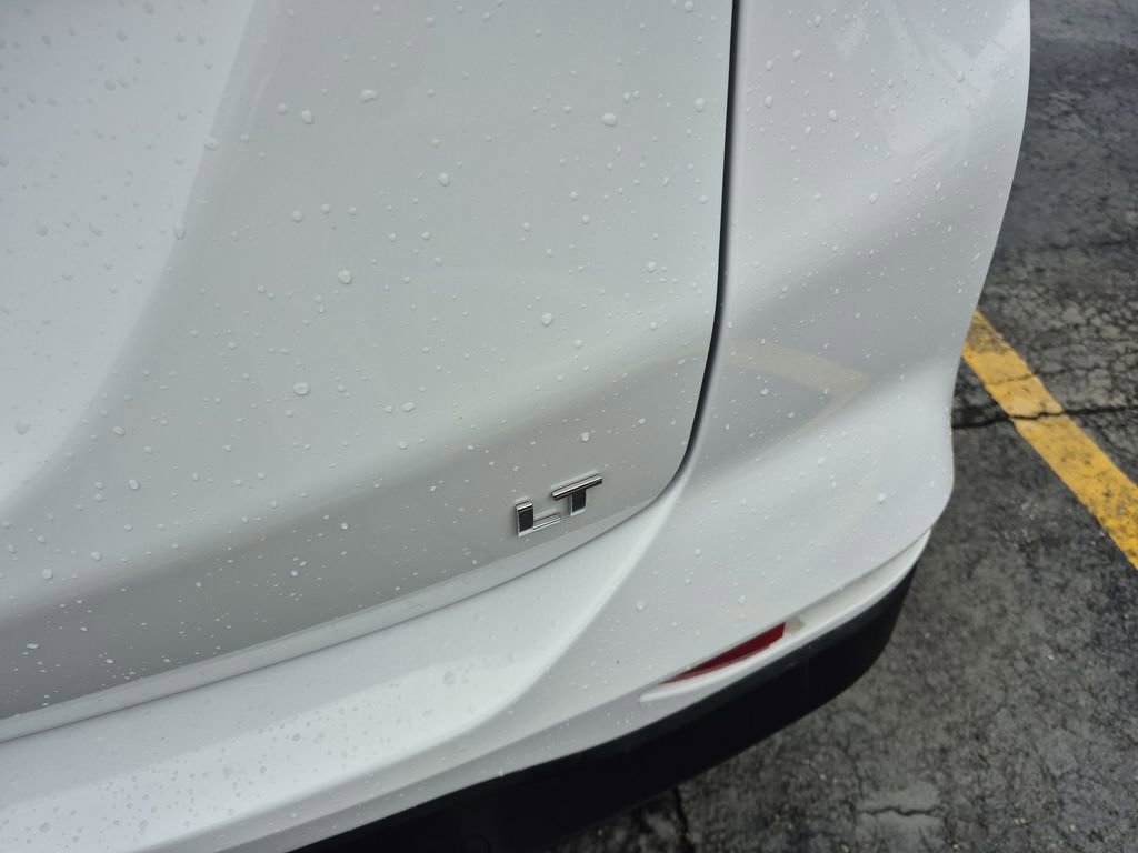 Certified 2024 Chevrolet Equinox LT FWD image 33