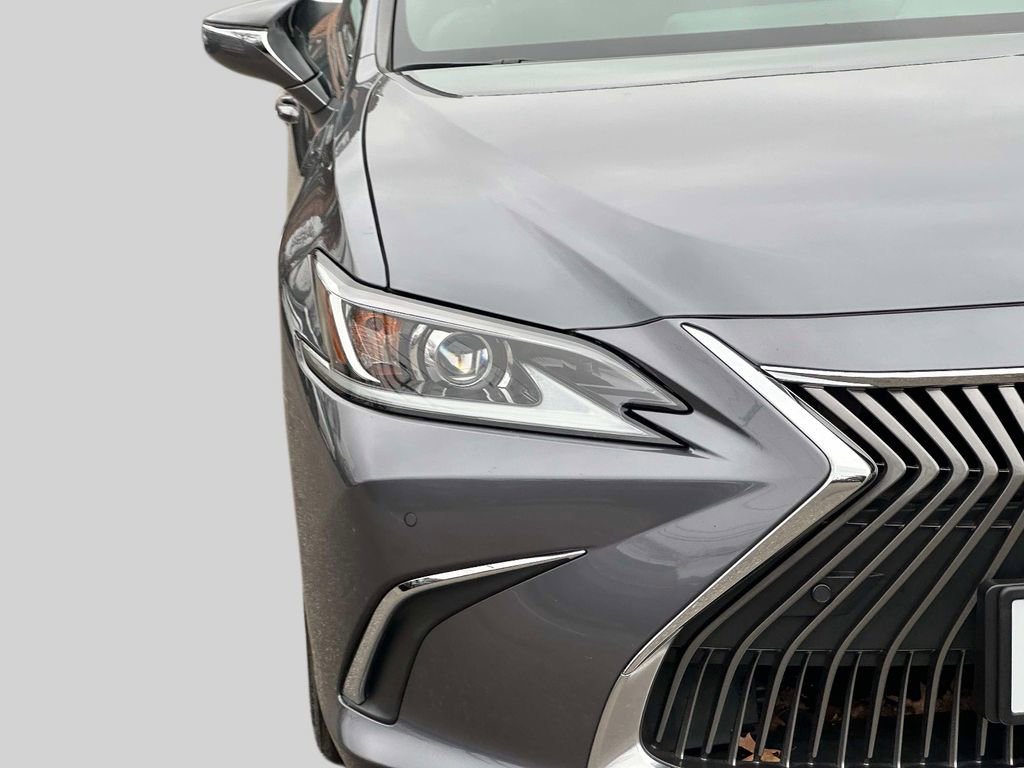 Certified 2021 Lexus ES 350 w/ Premium Package image 9