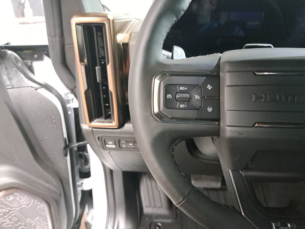 New 2025 GMC Hummer EV 2X image 16