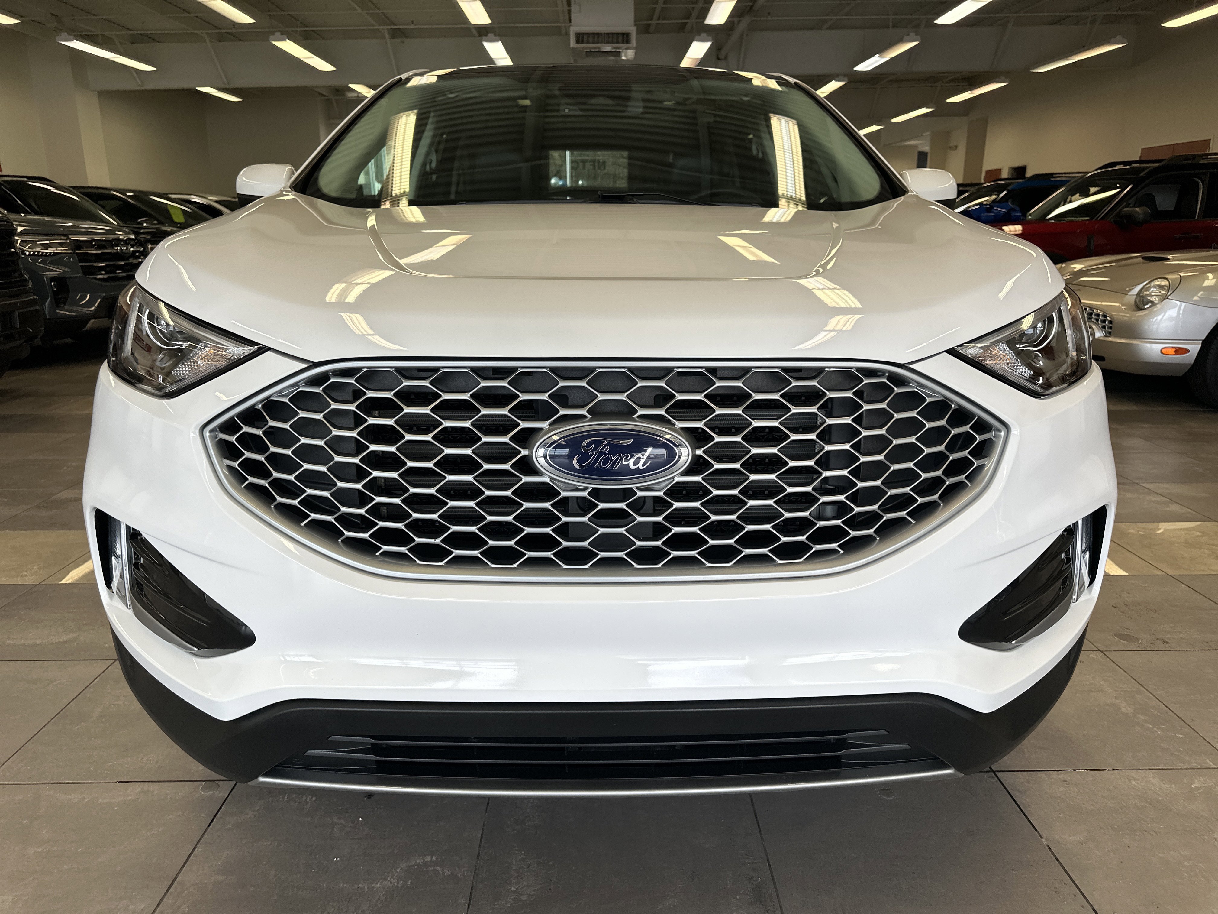 Used 2024 Ford Edge SEL w/ Convenience Package image 19