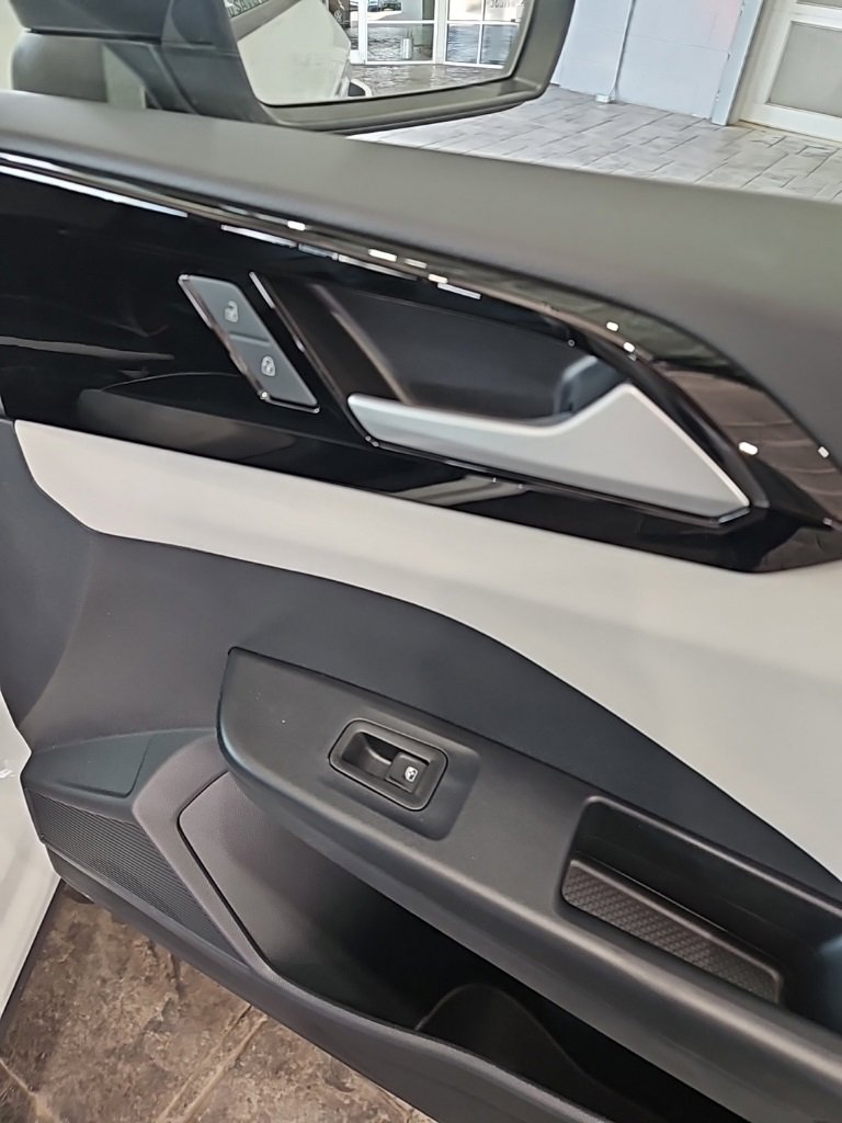 New 2026 Volkswagen Taos S image 12