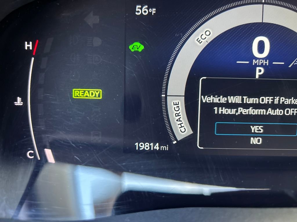 Certified 2025 Toyota Camry SE w/ Convenience Package image 11