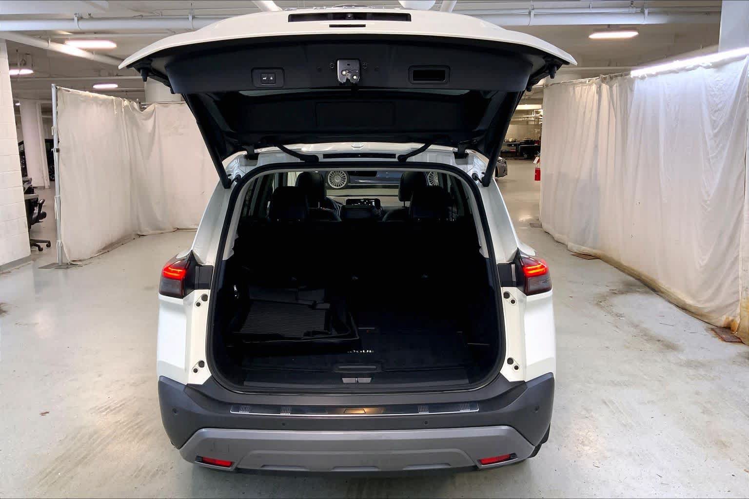 Used 2022 Nissan Rogue SL w/ SL Premium Package AWD/4WD image 33