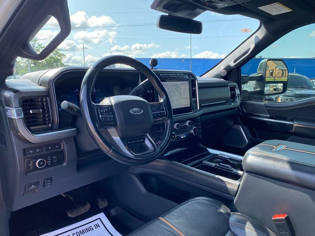 Used 2023 Ford F350 Platinum w/ Tremor Off-Road Package AWD/4WD image 11