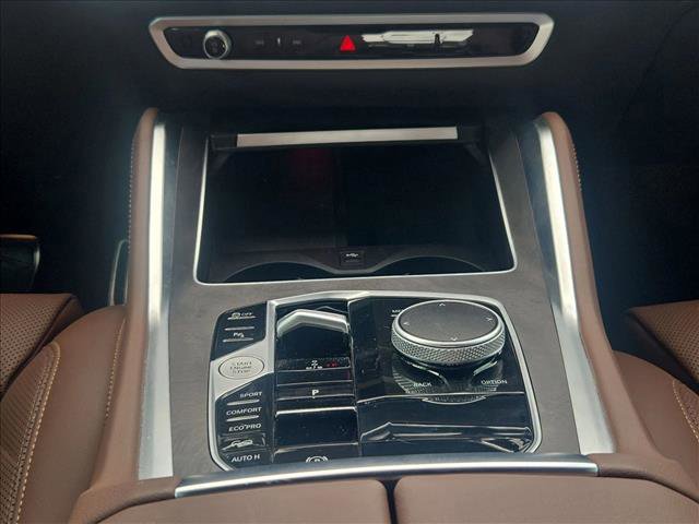 Used 2025 BMW X6 xDrive40i image 14
