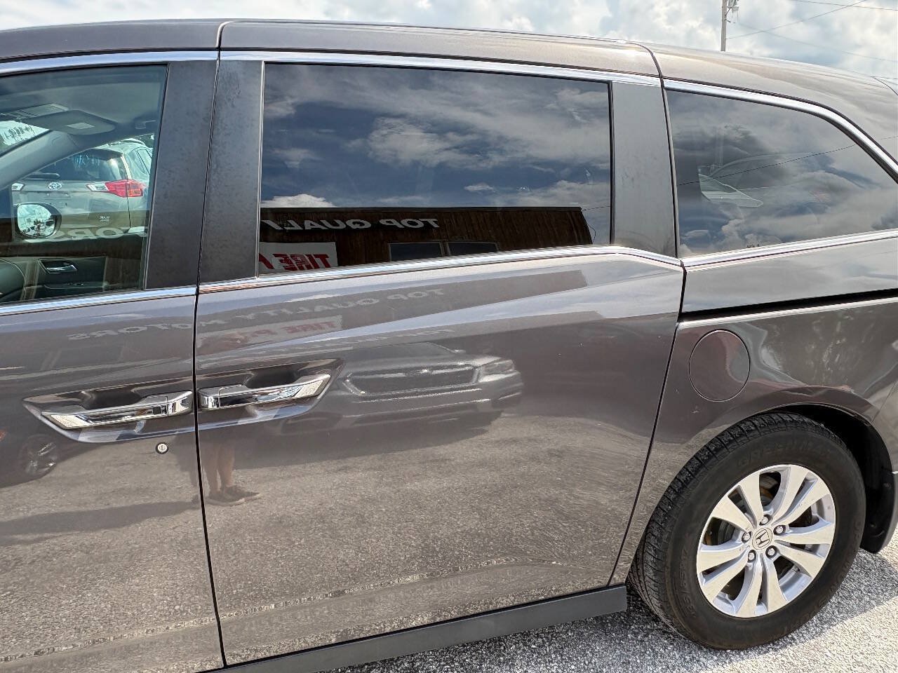 Used 2016 Honda Odyssey SE image 16