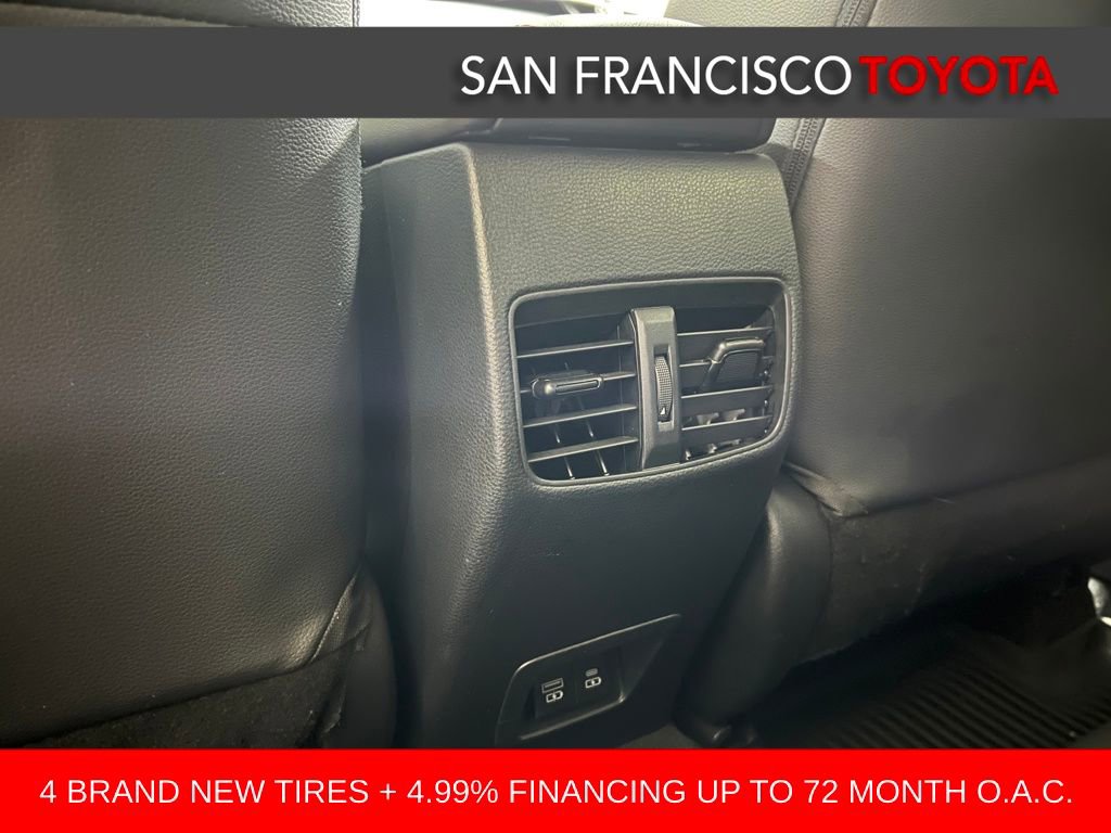 Certified 2022 Toyota Corolla Cross XLE image 17