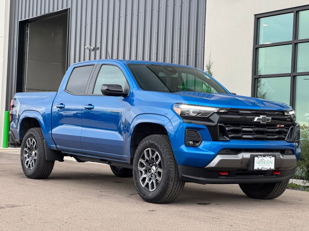 Used 2024 Chevrolet Colorado Z71 image 4