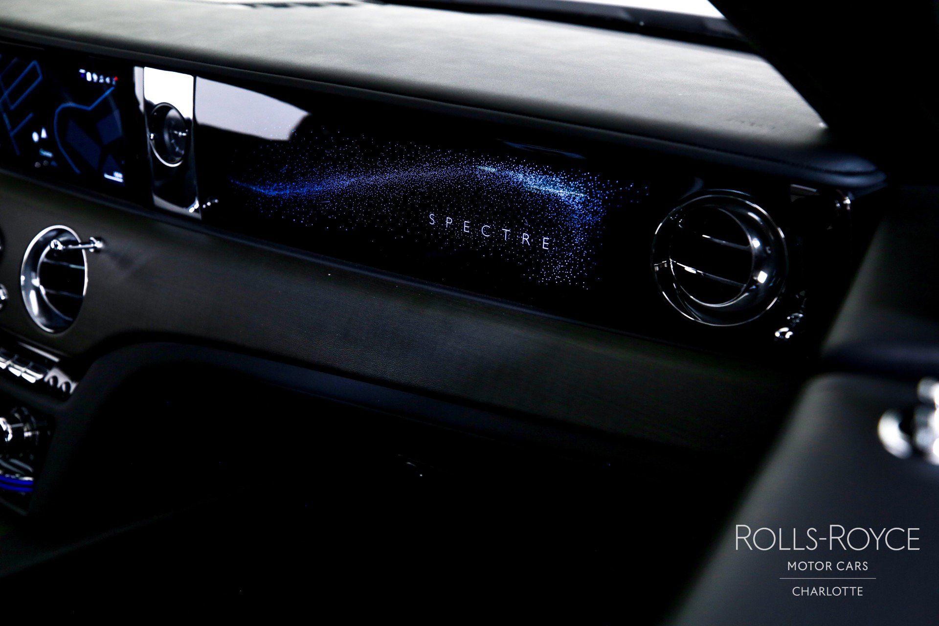 Used 2025 Rolls-Royce Spectre w/ Spectre Launch Package image 26