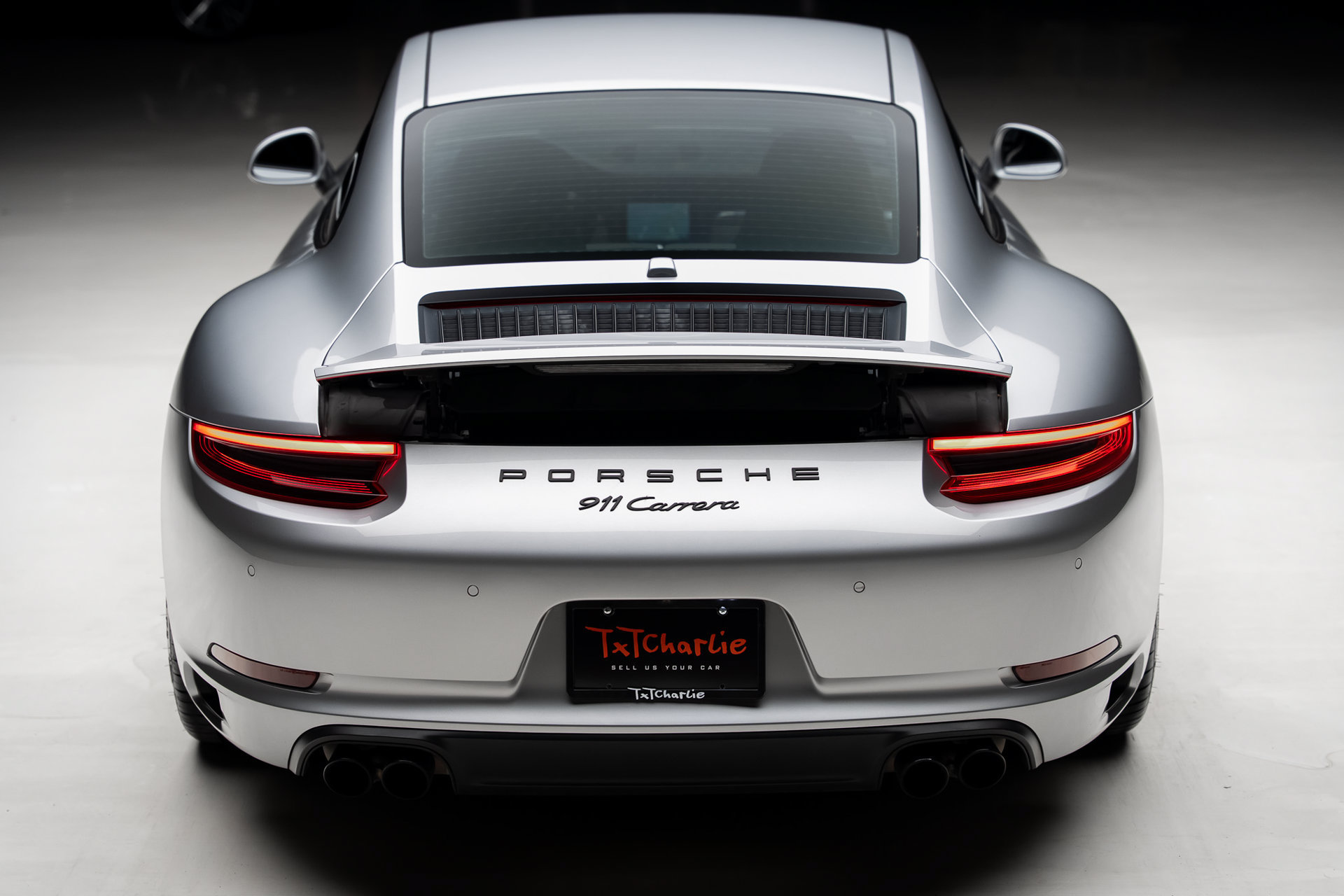 Used 2018 Porsche 911 Carrera RWD image 25