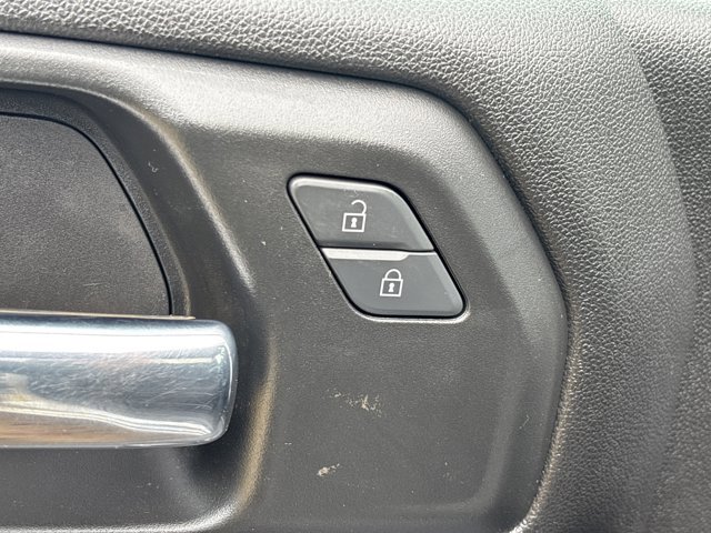 Used 2024 GMC Sierra 2500 Pro w/ Convenience Package image 16