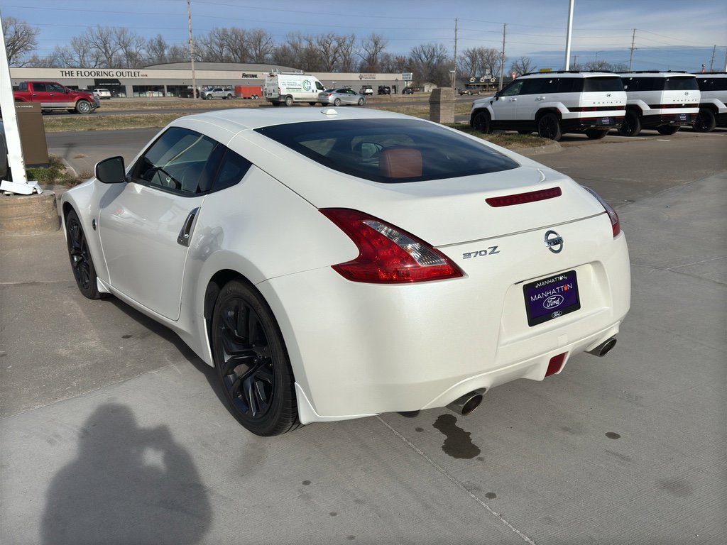 Used 2016 Nissan 370Z Touring image 6