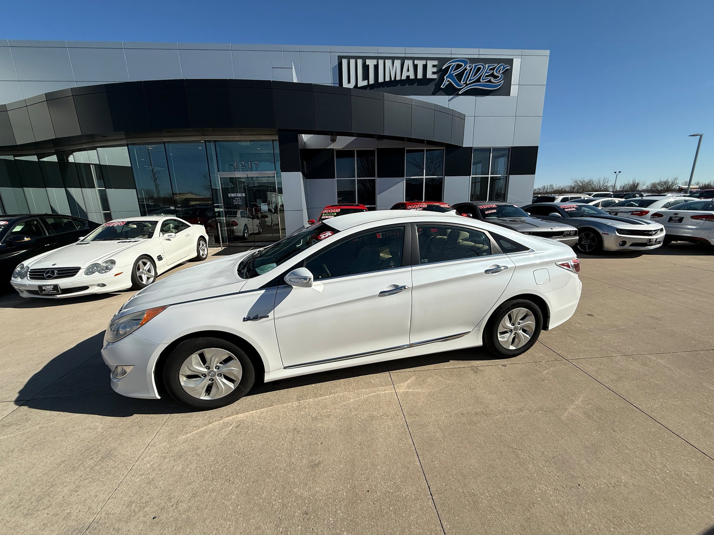 Used 2015 Hyundai Sonata Hybrid FWD image 1