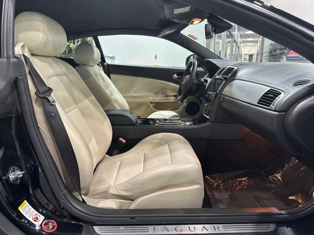Used 2013 Jaguar XK Coupe RWD image 43
