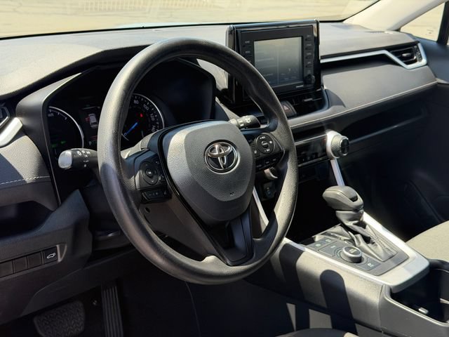 Used 2022 Toyota RAV4 XLE w/ Convenience Package AWD/4WD image 10
