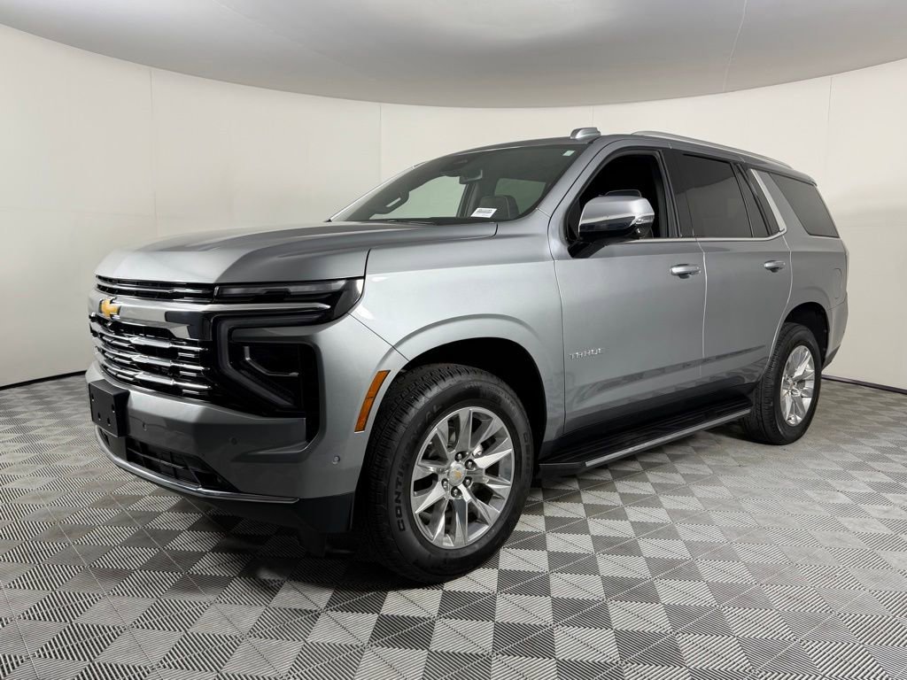 Used 2025 Chevrolet Tahoe Premier image 3