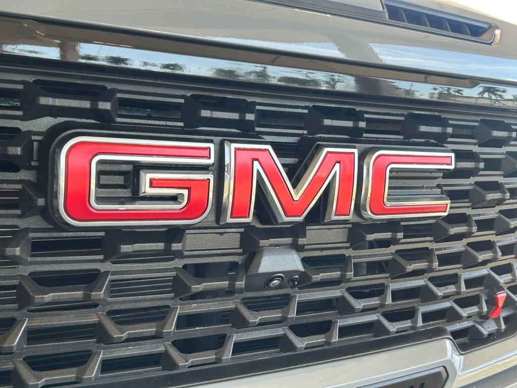 Used 2025 GMC Sierra 1500 AT4 w/ AT4 Premium Package image 23