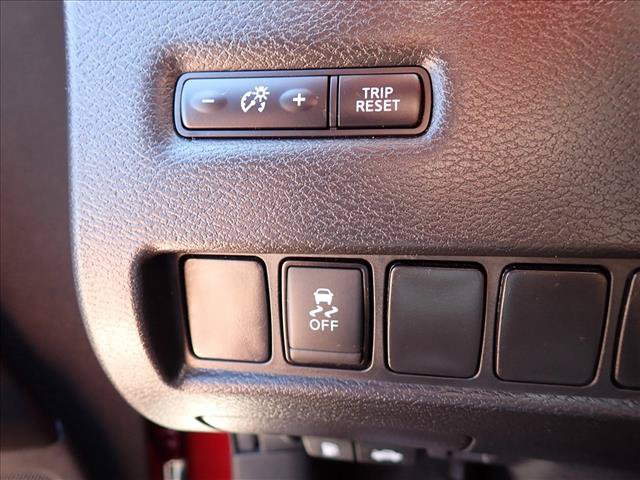 Used 2018 Nissan Murano SV w/ Premium Package FWD image 16