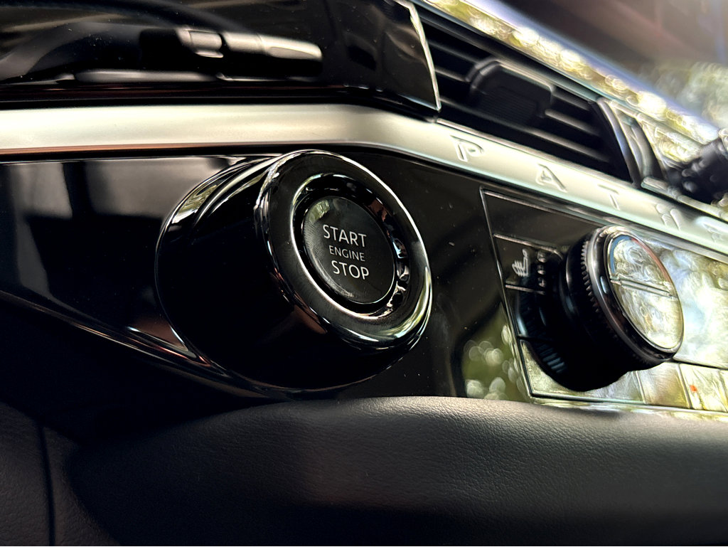 New 2026 Nissan Pathfinder SV FWD image 5