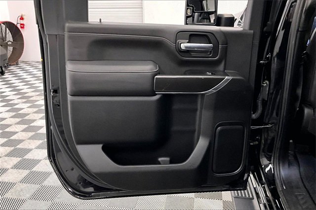 Used 2022 Chevrolet Silverado 2500 LTZ w/ Carhartt Edition image 19