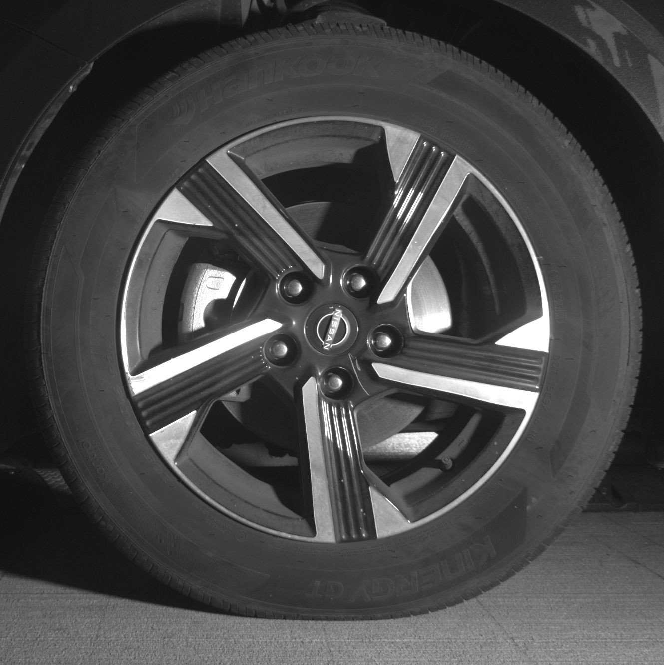 Used 2025 Nissan Sentra SV FWD image 12