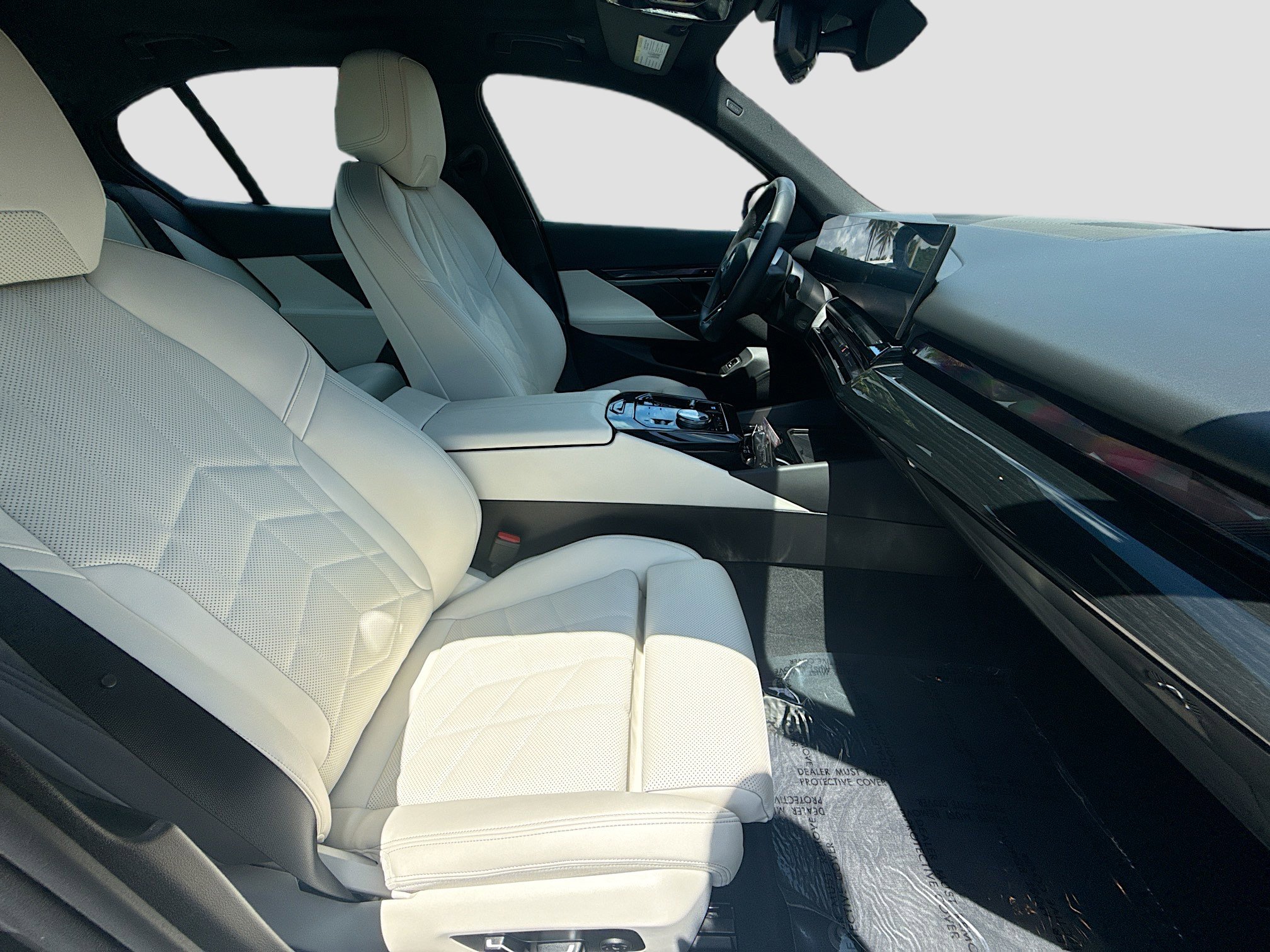 Used 2025 BMW i5 xDrive40 w/ M Sport Package AWD/4WD image 29
