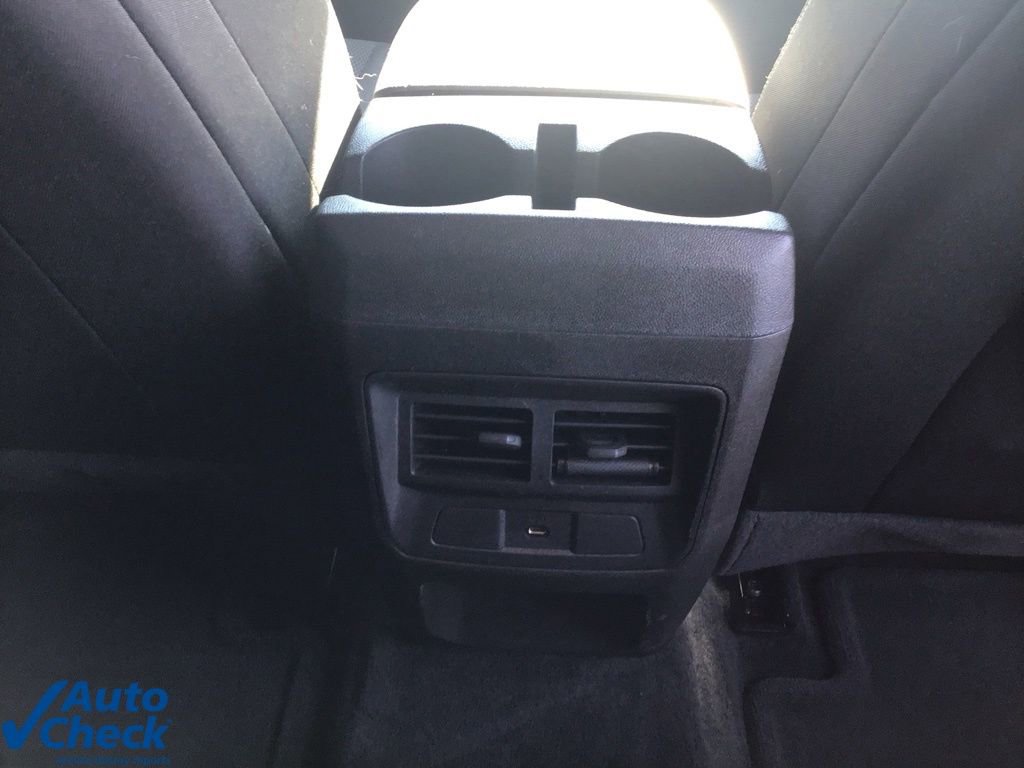 Used 2025 Chevrolet Colorado LT w/ Advanced Trailering Package image 15