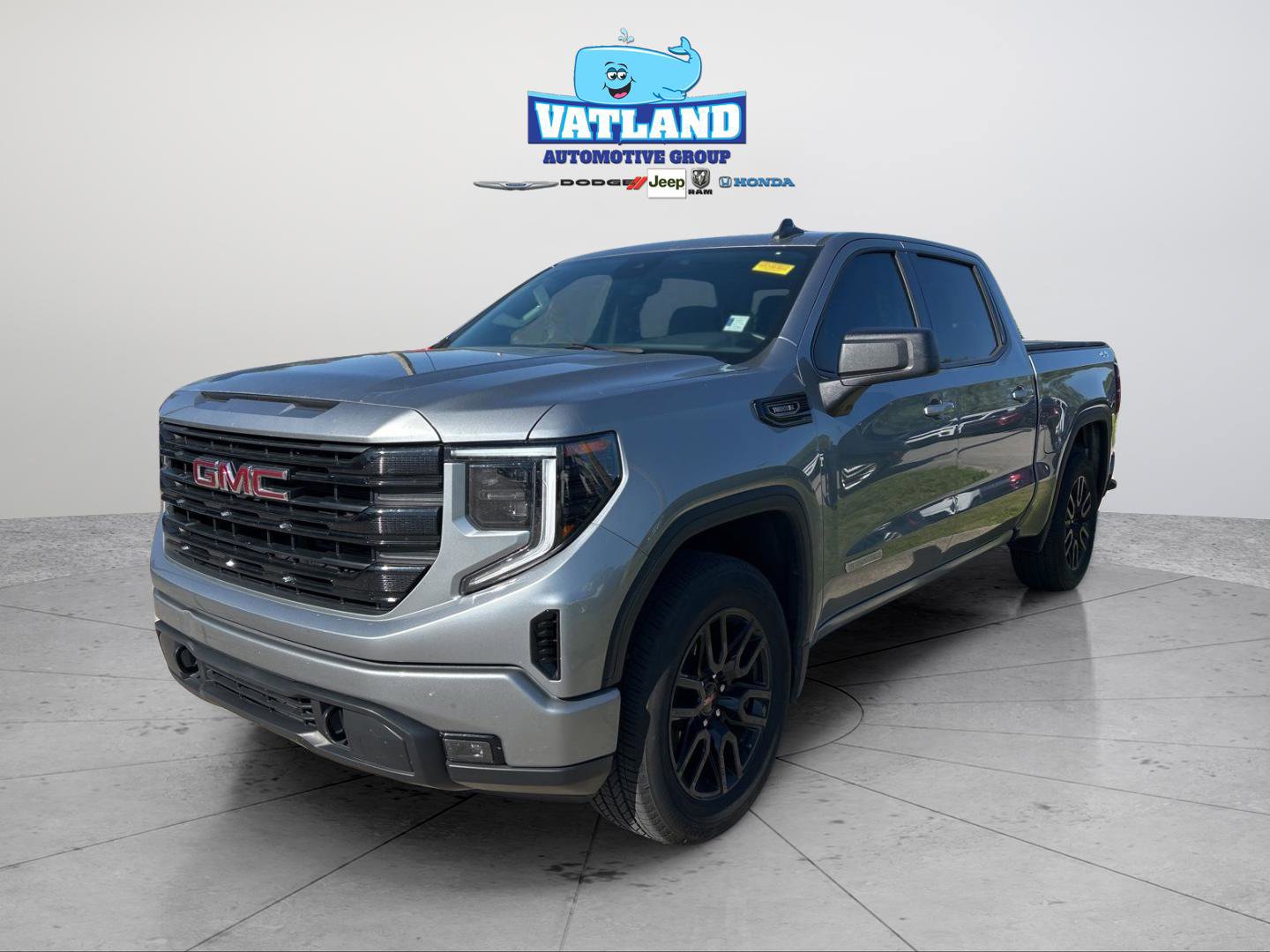 Used 2024 GMC Sierra 1500 Elevation image 1