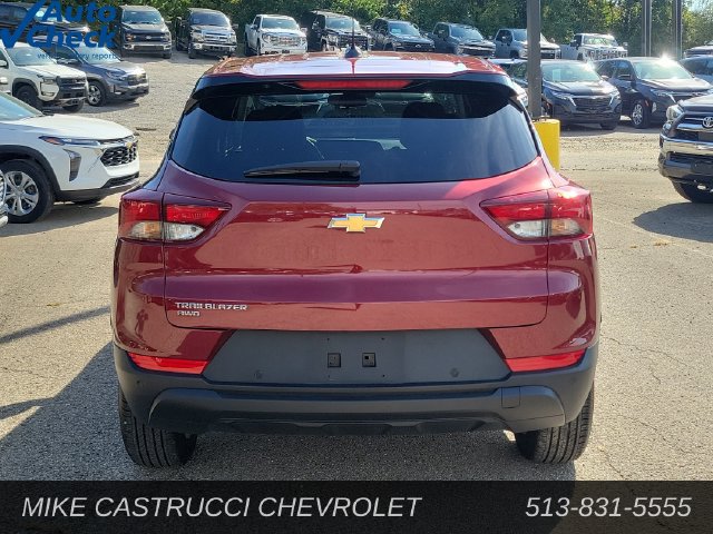 Used 2024 Chevrolet TrailBlazer LS w/ LS Convenience Package AWD/4WD image 4