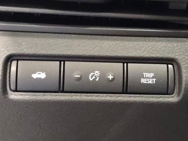 New 2025 Nissan Altima 2.5 SR w/ SR Premium Package image 13